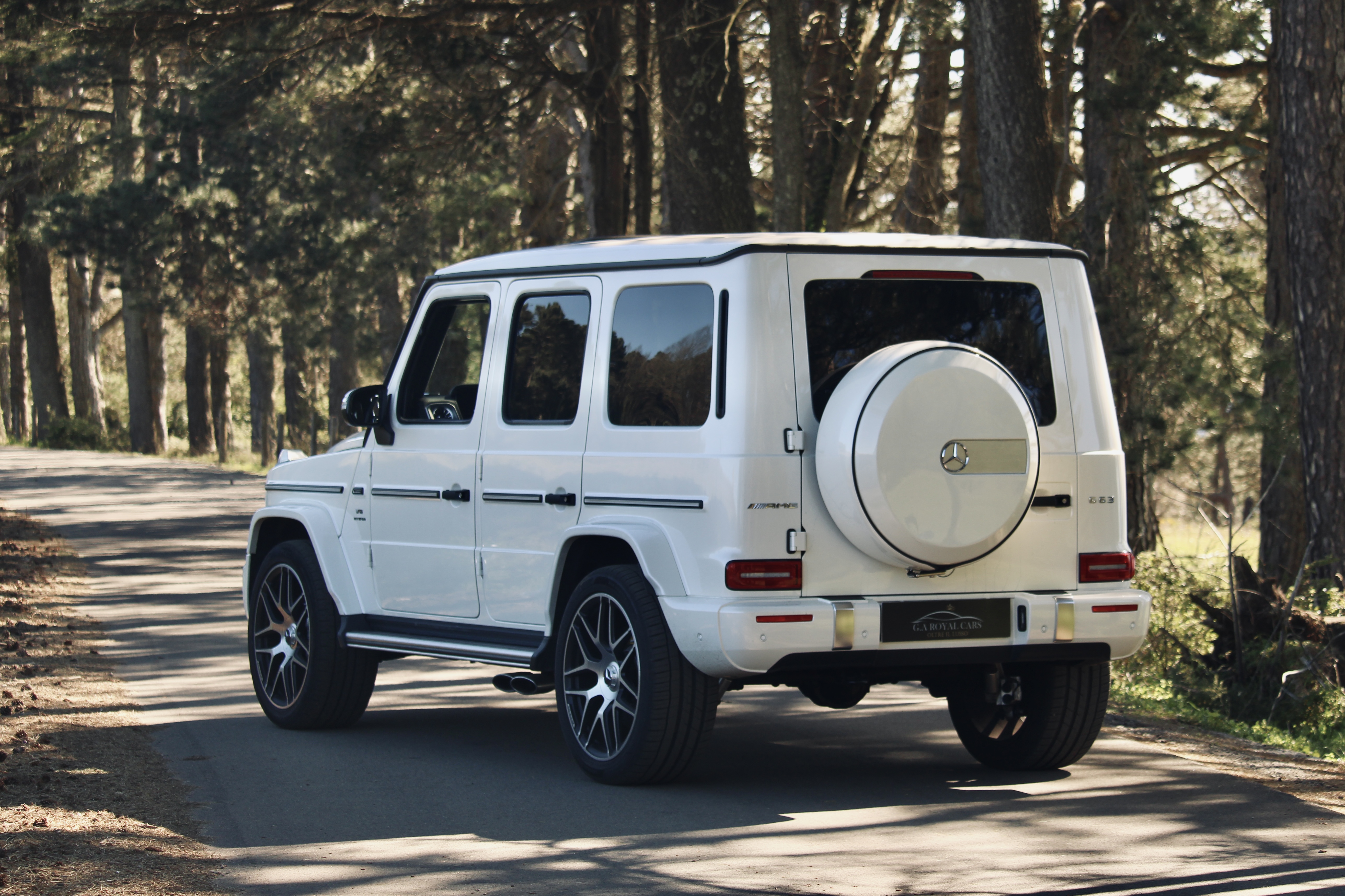 MERCEDES-BENZ G63 AMG (2024)