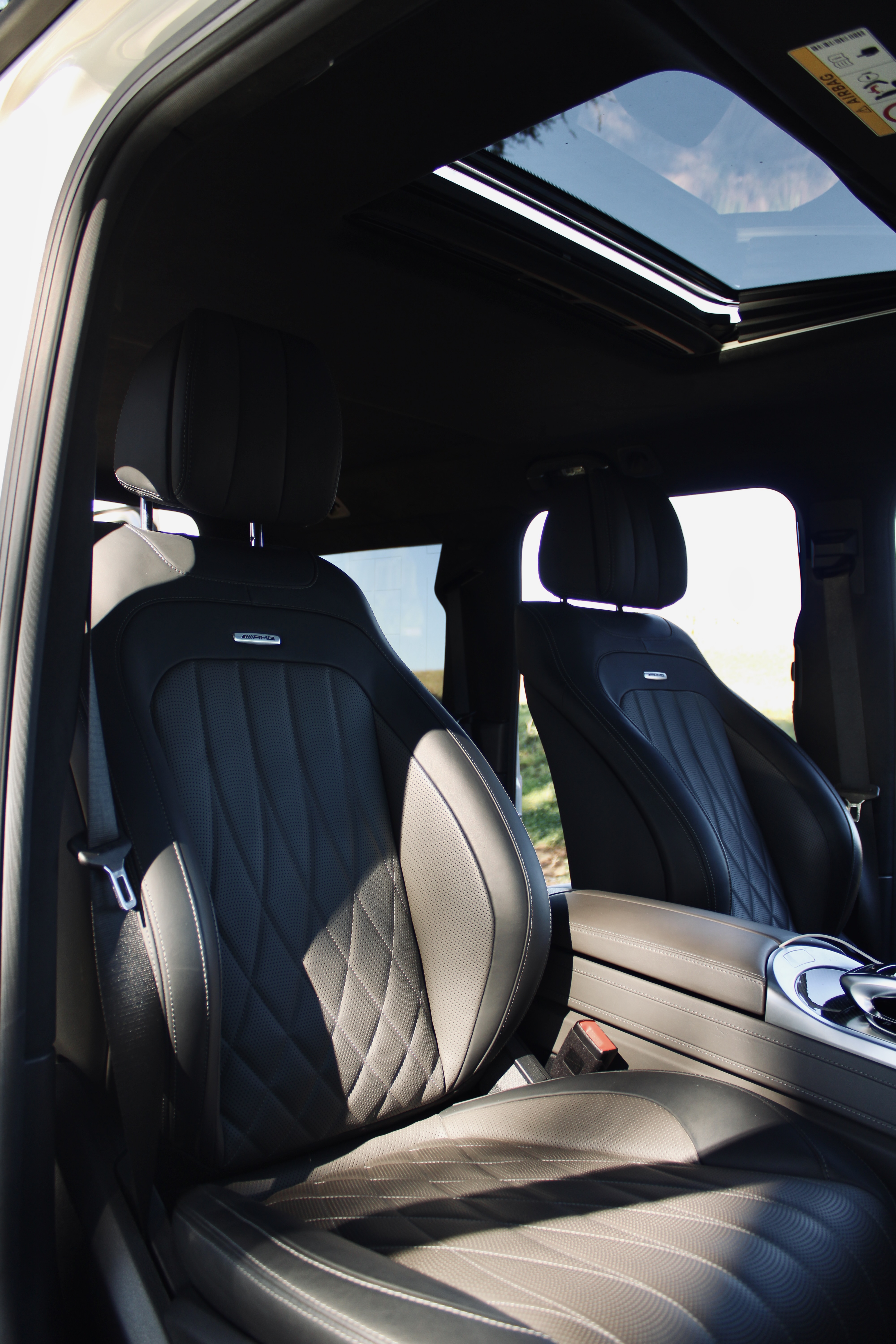 MERCEDES-BENZ G63 AMG (2024)